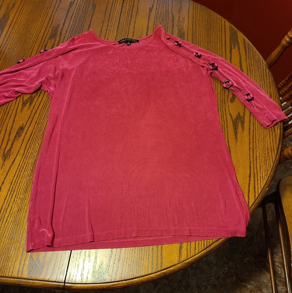 Affinity for knits large top